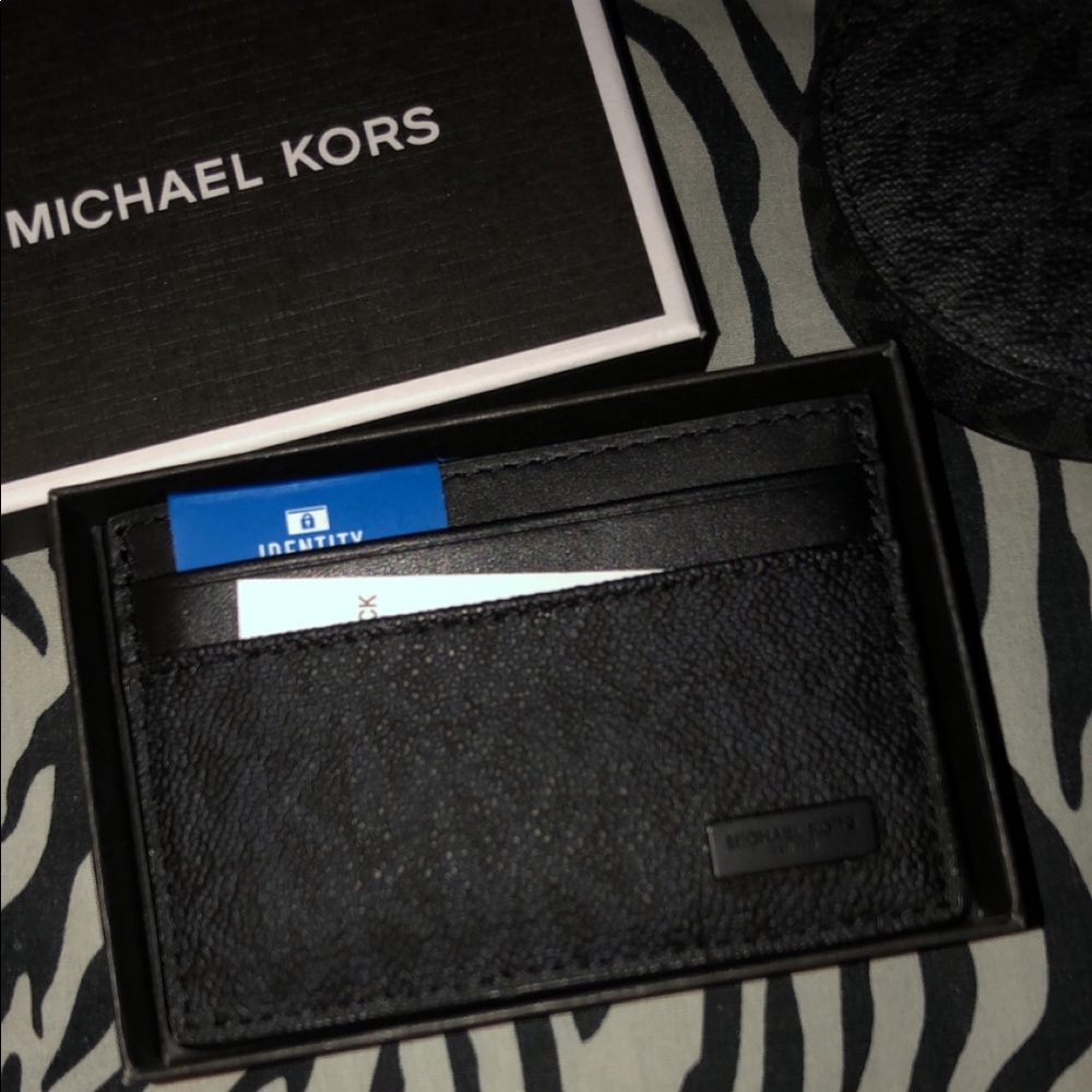 MK wallet